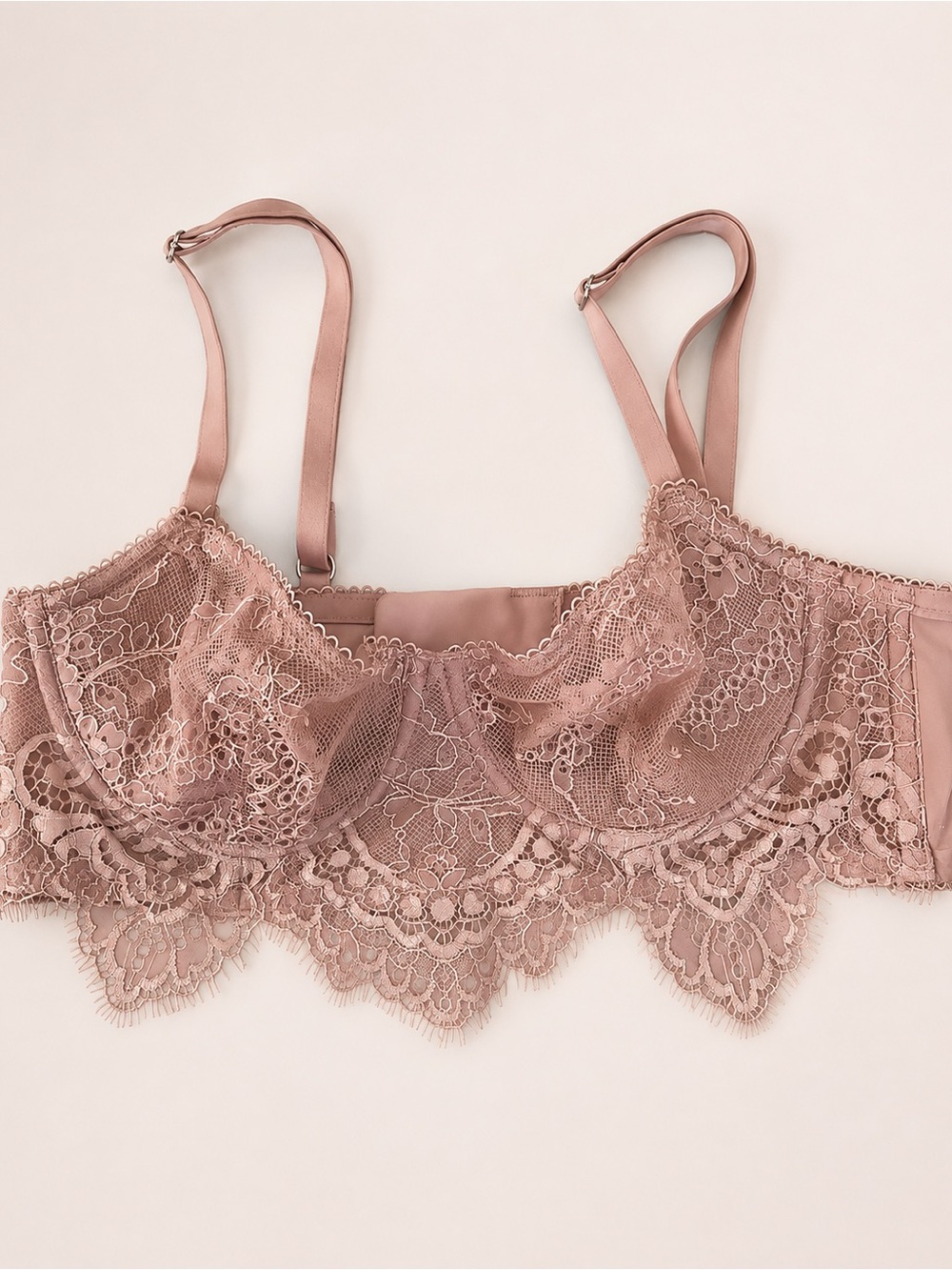 Victoria’s Secret Dream Angels Blush Lace Push-Up Without Padding Bra 34B